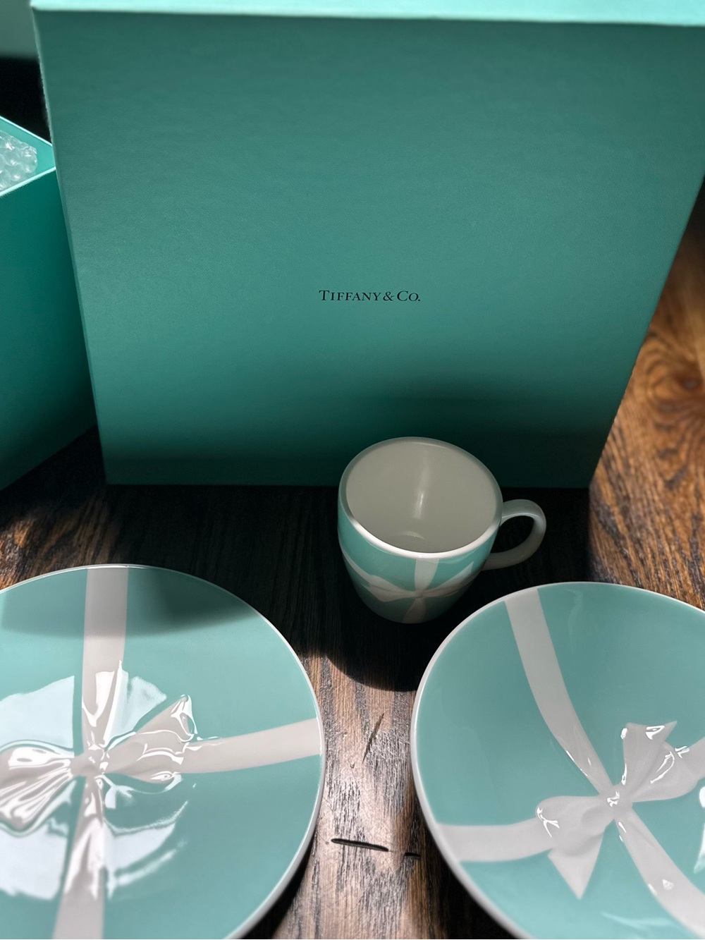 Tiffany & Co. Baby Dining set Blue and White Bow Design Authentic. Brand new!